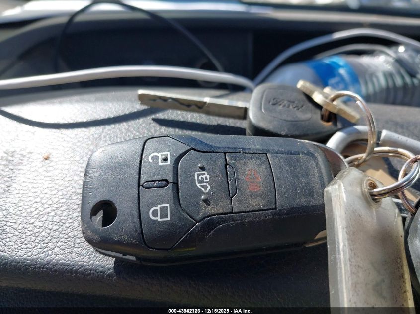 2022 Ford Transit-350 Cutaway VIN: 1FDDF6P82NKA13757 Lot: 43942123