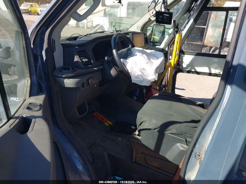 2022 Ford Transit-350 Cutaway VIN: 1FDDF6P82NKA13757 Lot: 43942123