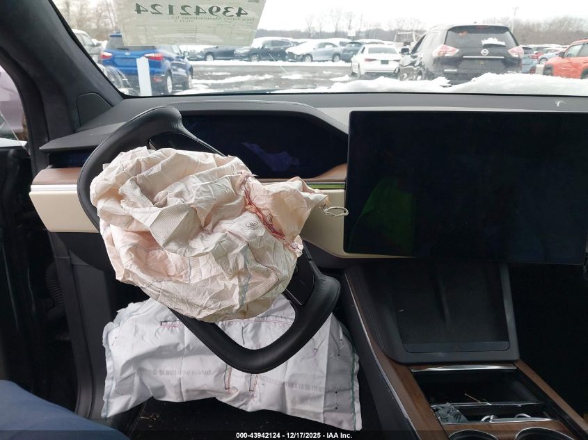 2023 Tesla Model X Dual Motor All-Wheel Drive/Standard Range VIN: 7SAXCDE59PF381086 Lot: 43942124