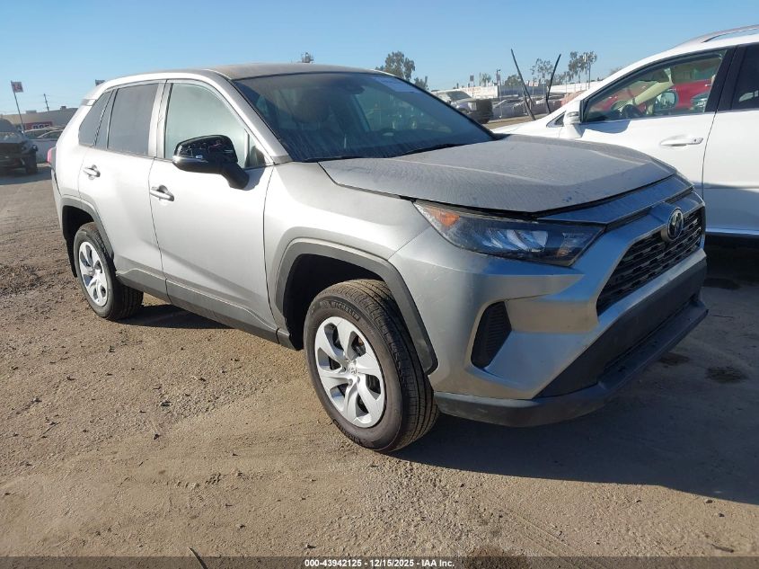 TOYOTA RAV4 LE