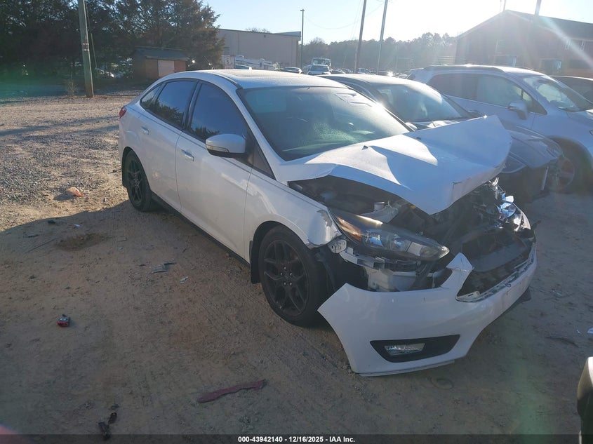 2016 FORD FOCUS SE
