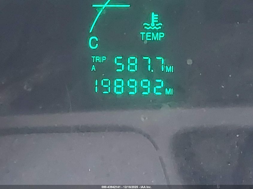 2005 Cadillac Deville Livery VIN: 1G6KD54Y75U260568 Lot: 43942141