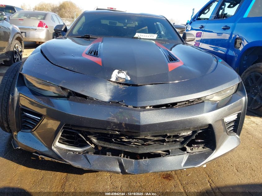 2017 Chevrolet Camaro 2Ss VIN: 1G1FH1R72H0127765 Lot: 43942144