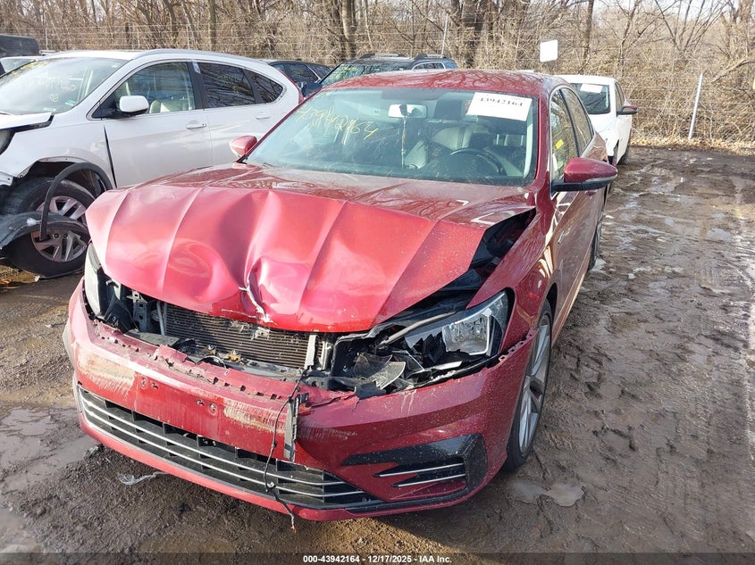 2017 Volkswagen Passat 1.8T R-Line