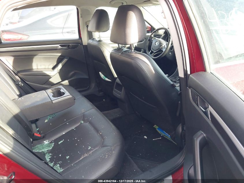 2017 Volkswagen Passat 1.8T R-Line VIN: 1VWDT7A36HC042173 Lot: 43942164