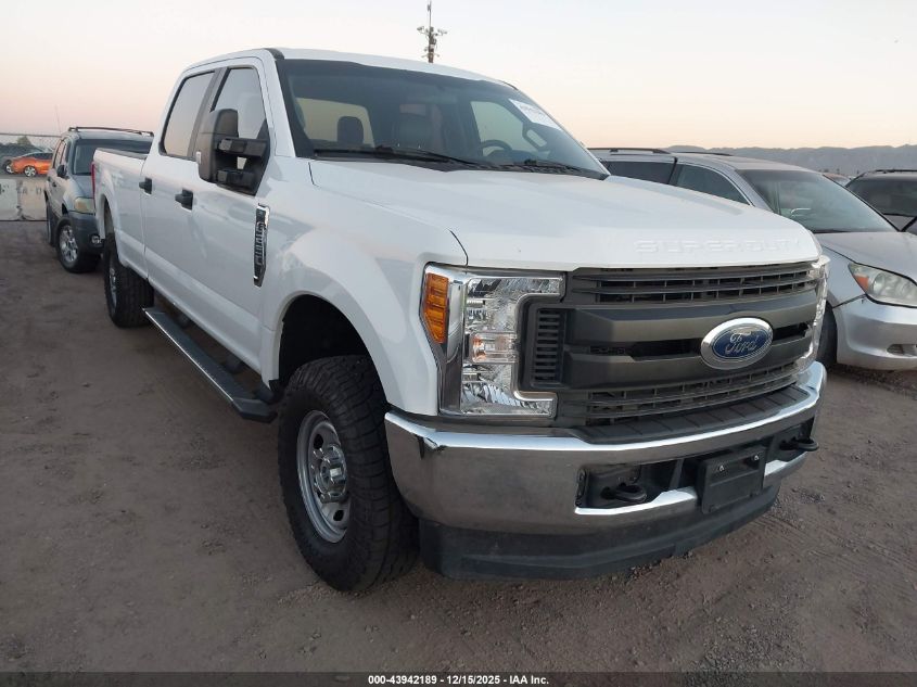 FORD F-250 XL