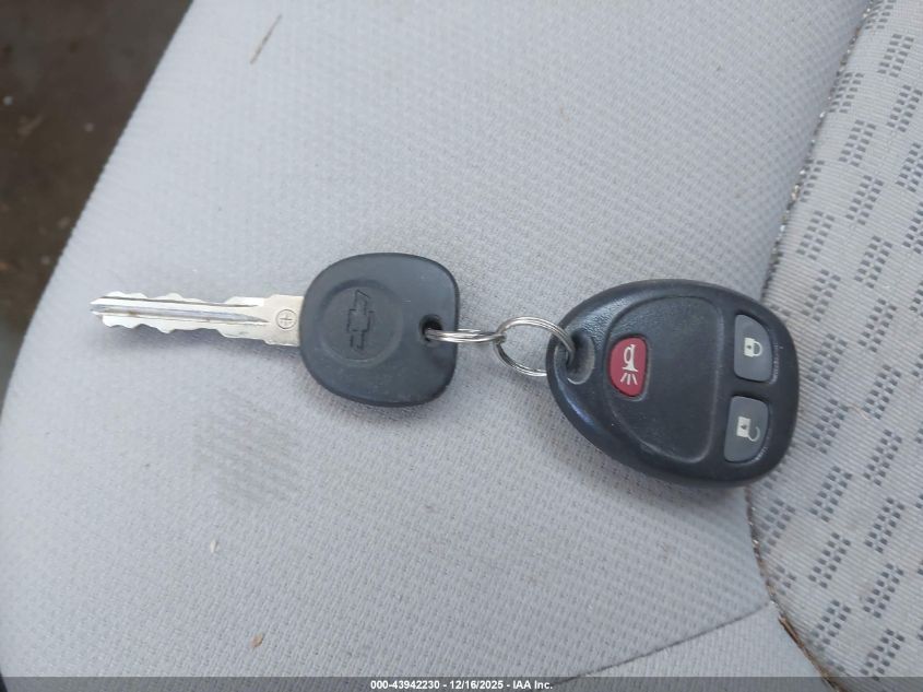 2010 Chevrolet Hhr Ls VIN: 3GNBAEDB7AS538646 Lot: 43942230