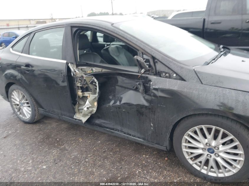 2012 Ford Focus Sel VIN: 1FAHP3H22CL353337 Lot: 43942238