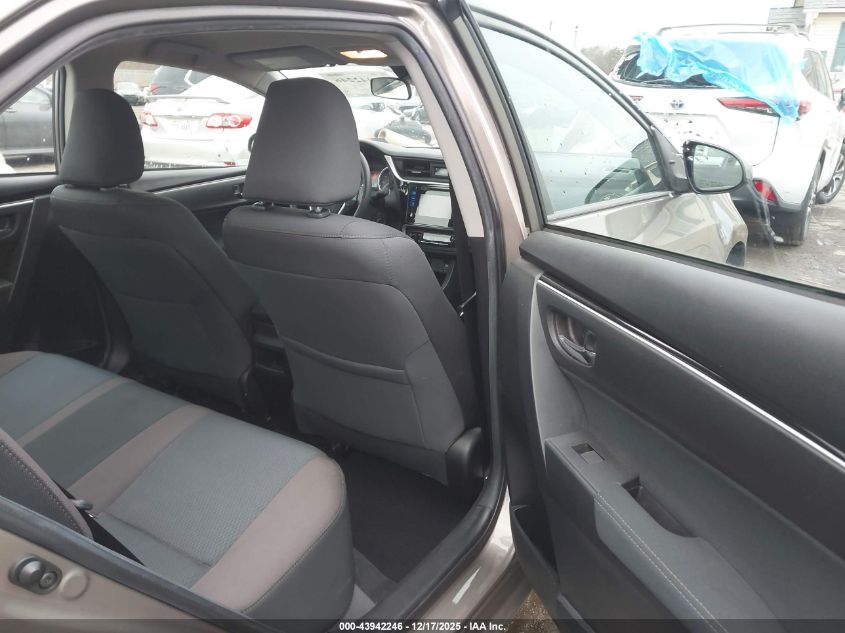 2018 Toyota Corolla Le VIN: 5YFBURHE5JP765763 Lot: 43942246