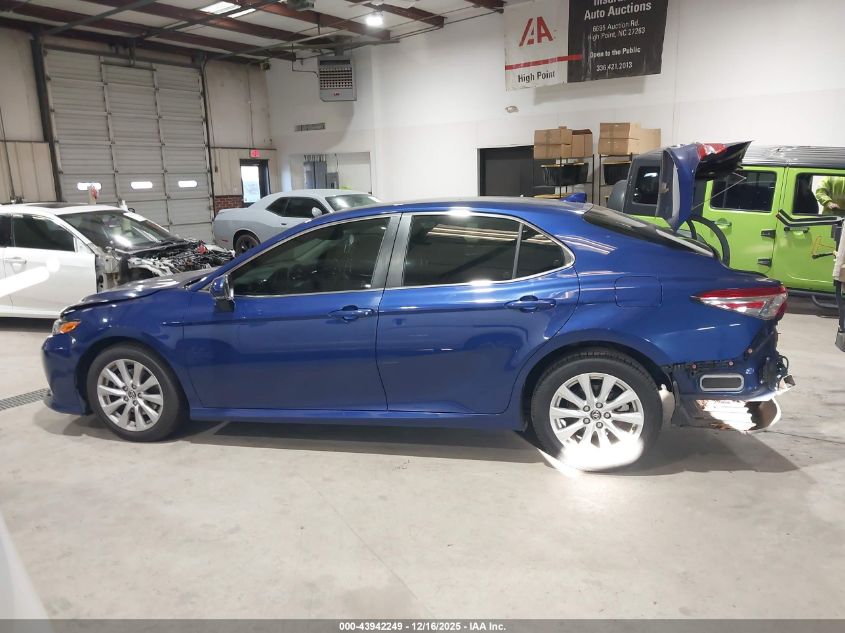2018 Toyota Camry Le VIN: JTNB11HK8J3001197 Lot: 43942249