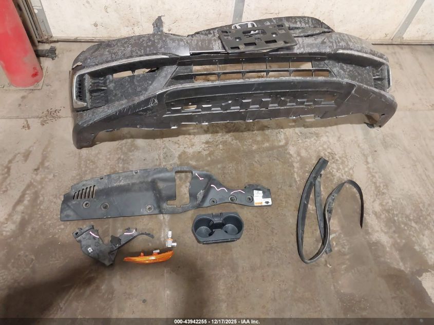 2019 Honda Civic Lx VIN: 19XFC2F67KE037047 Lot: 43942255