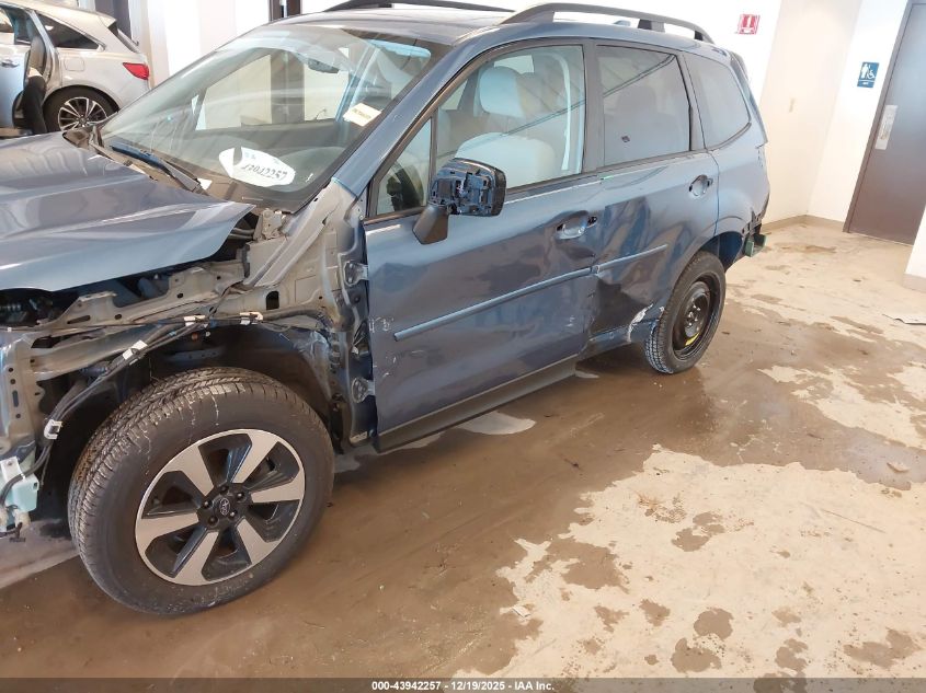 2017 Subaru Forester 2.5I Premium VIN: JF2SJAEC5HH545110 Lot: 43942257