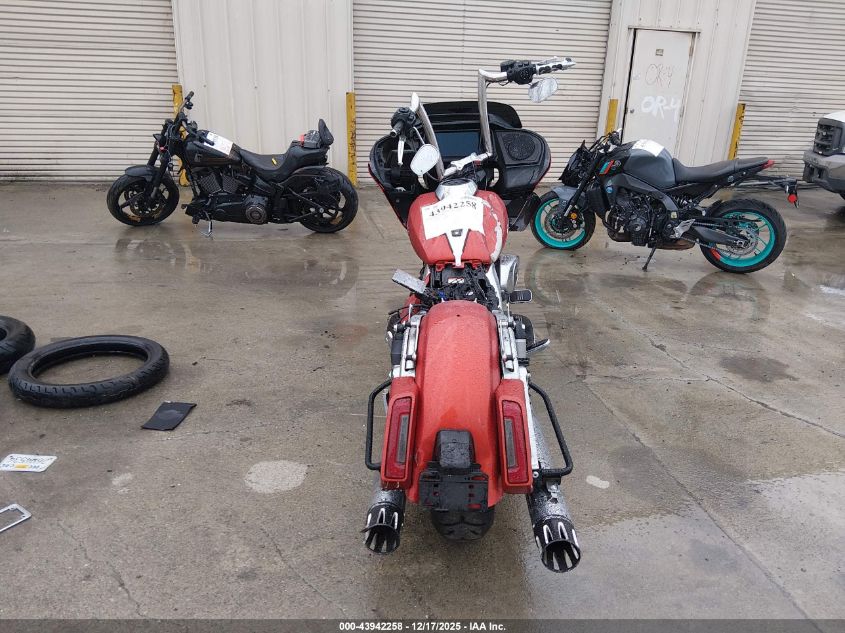 2024 Harley-Davidson Fltrx VIN: 1HD1KH729RB638736 Lot: 43942258