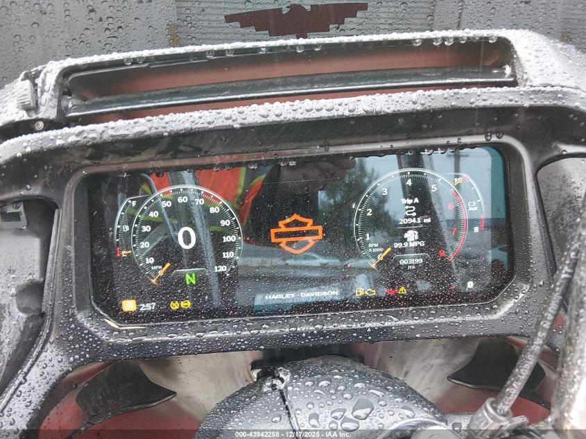 2024 Harley-Davidson Fltrx VIN: 1HD1KH729RB638736 Lot: 43942258