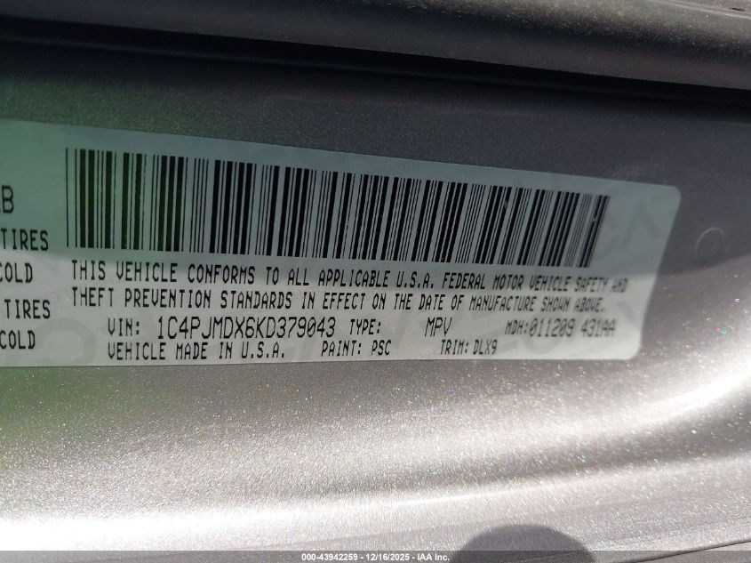 2019 Jeep Cherokee Limited 4X4 VIN: 1C4PJMDX6KD379043 Lot: 43942259