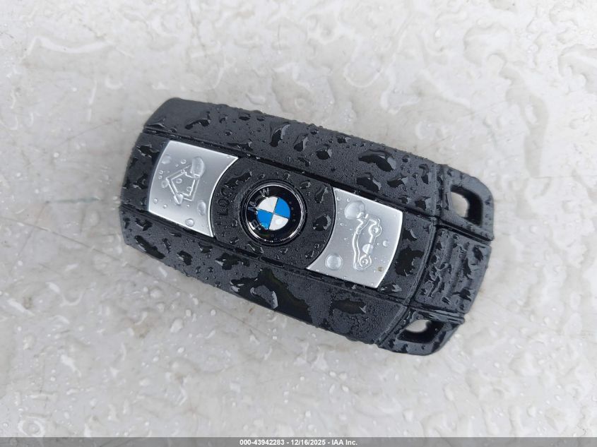 2010 BMW 335I VIN: WBAWB7C57AP048685 Lot: 43942283