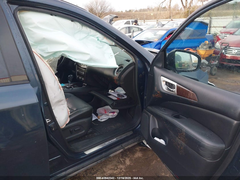 2013 Nissan Pathfinder Sl