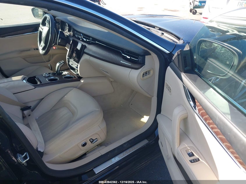 2022 Maserati Quattroporte Modena