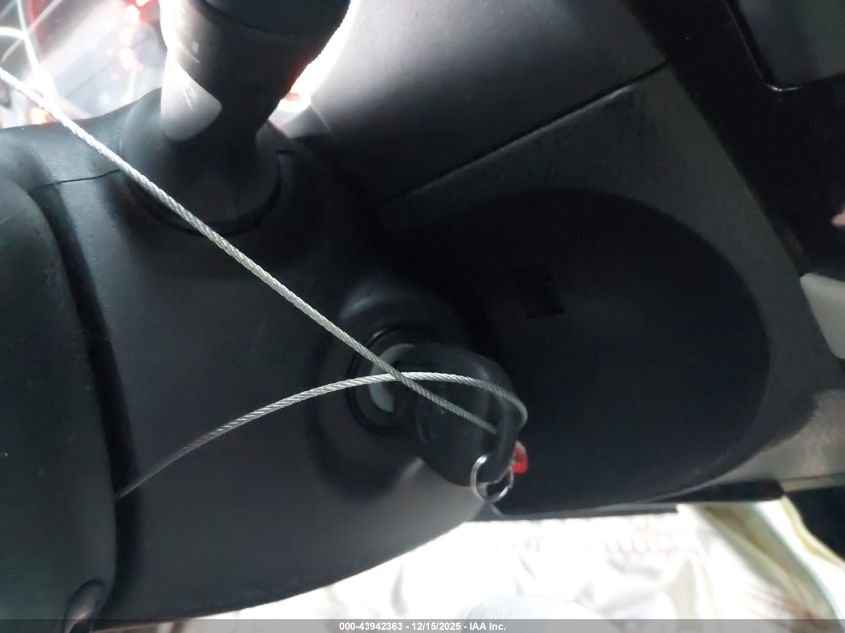 2016 Toyota Corolla Le VIN: 5YFBURHE1GP533623 Lot: 43942363