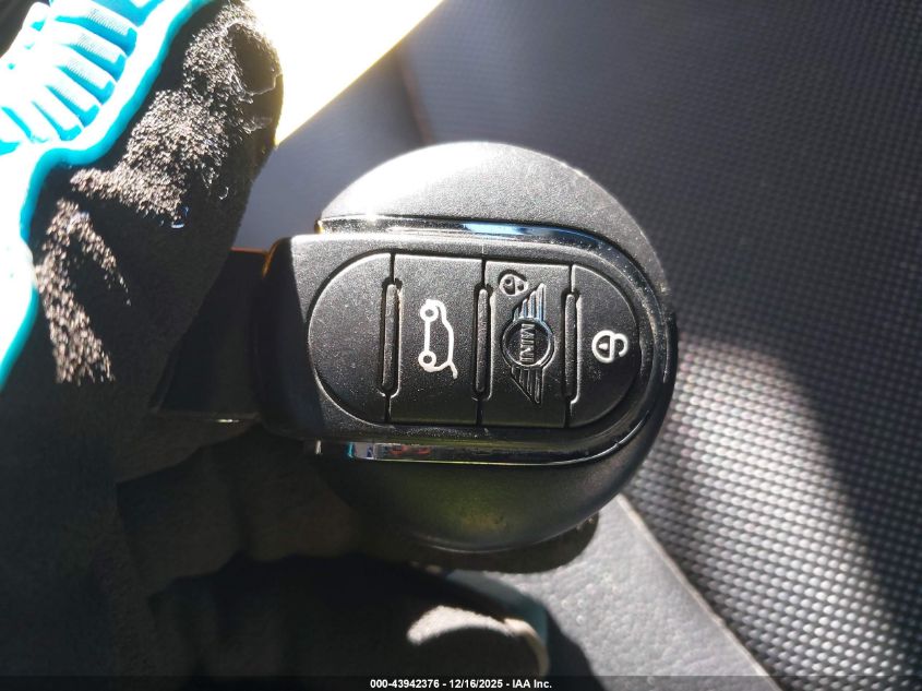 2019 Mini Countryman Cooper VIN: WMZYS7C57K3F46618 Lot: 43942376