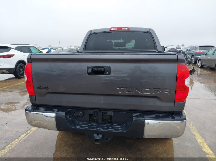 2018 Toyota Tundra Sr5 5.7L V8 VIN: 5TFDY5F13JX690200 Lot: 43942410