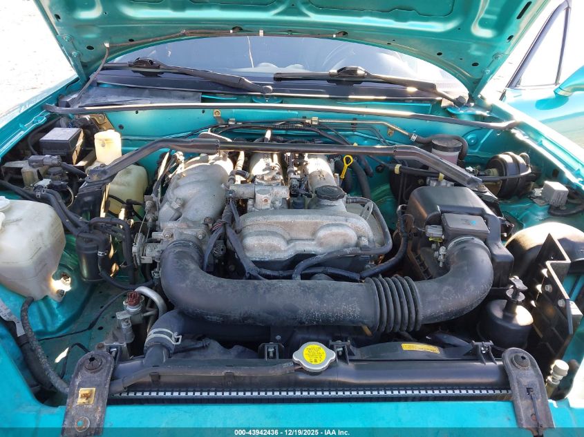 2003 Mazda Mx-5 Miata Cloth/Ls/Se/Shinsen VIN: JM1NB353830307456 Lot: 43942436