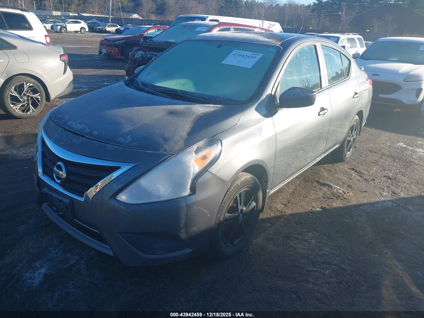 2019 Nissan Versa 1.6 S+