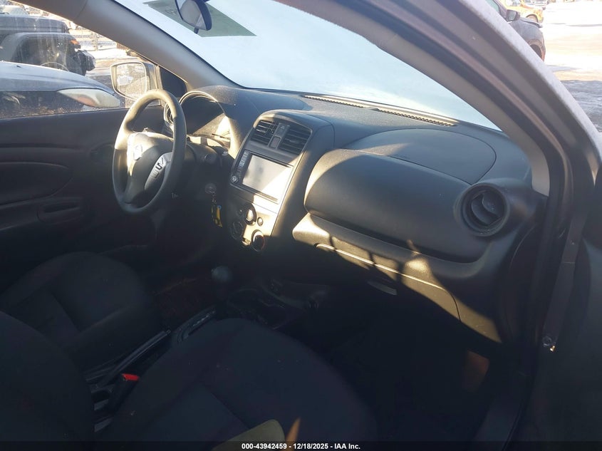 2019 Nissan Versa 1.6 S+