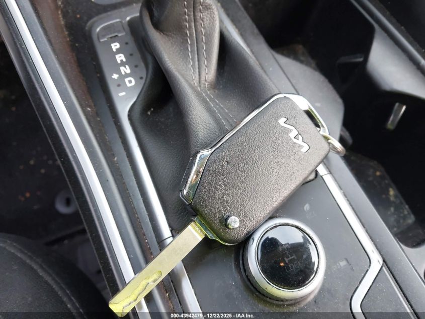 2022 Kia Sorento Lx VIN: 5XYRGDLC8NG162671 Lot: 43942479