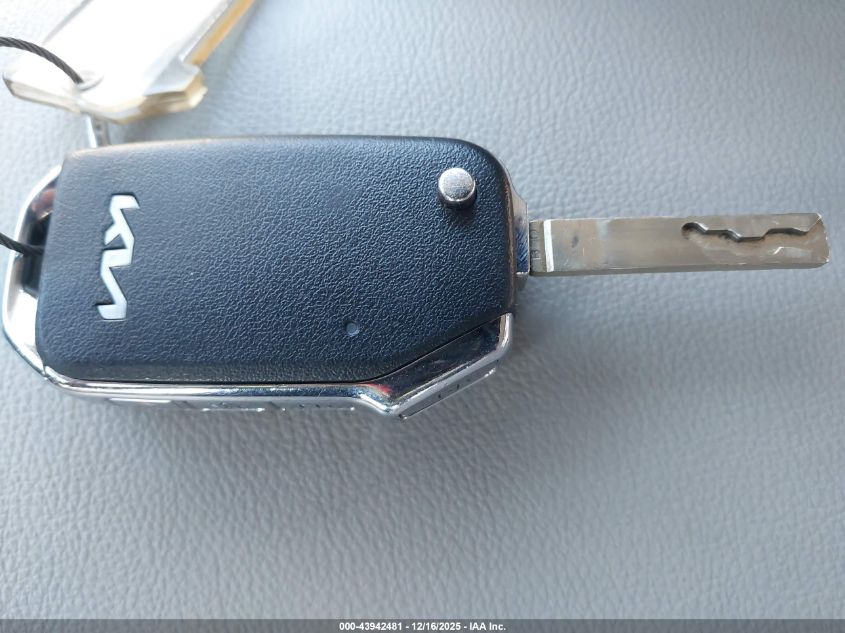 2022 Kia Soul Lx VIN: KNDJ23AU8N7182045 Lot: 43942481