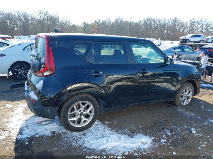 2022 Kia Soul Lx VIN: KNDJ23AU8N7182045 Lot: 43942481