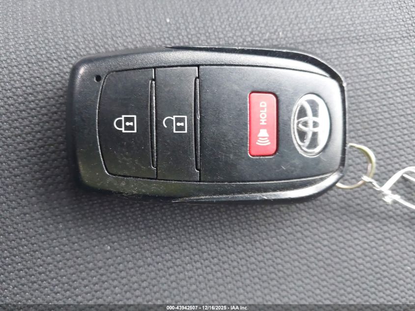 2023 Toyota Corolla Cross Le VIN: 7MUCAABG4PV078451 Lot: 43942507