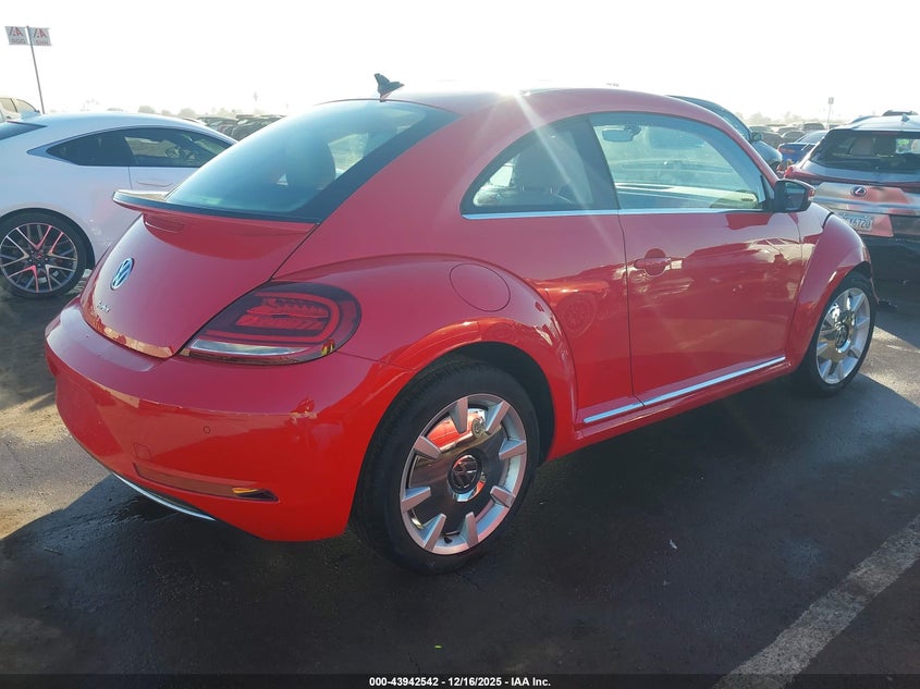 VIN 3VWJD7ATXKM719036 2019 VOLKSWAGEN BEETLE 2.0T SE