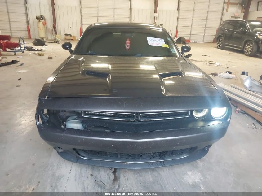 2015 Dodge Challenger Sxt VIN: 2C3CDZAG3FH885112 Lot: 43942569
