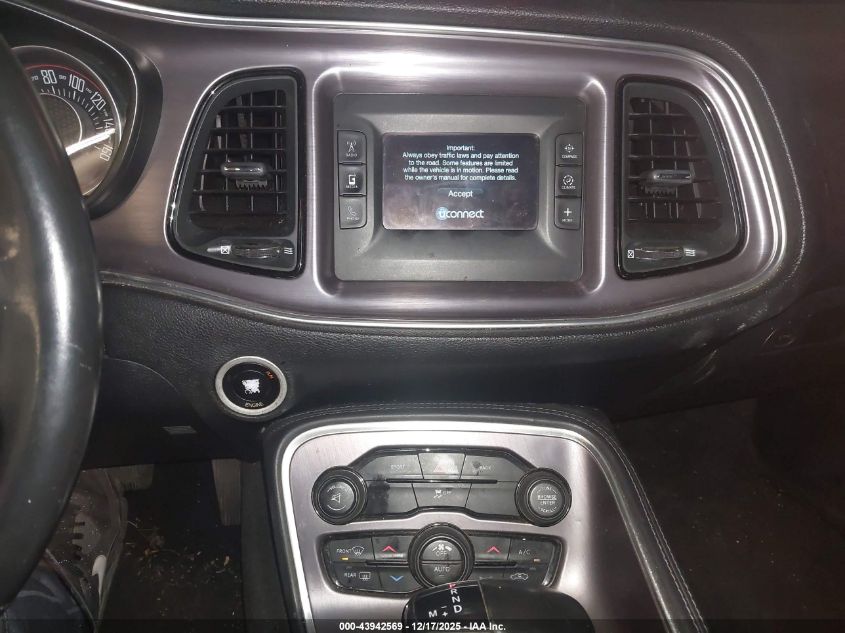 2015 Dodge Challenger Sxt VIN: 2C3CDZAG3FH885112 Lot: 43942569