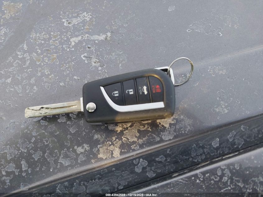 2020 Toyota Camry Se VIN: 4T1G11AKXLU975471 Lot: 43942589