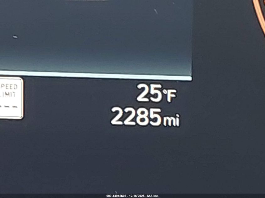 2025 Hyundai Kona Sel VIN: KM8HBCAB5SU292458 Lot: 43942603