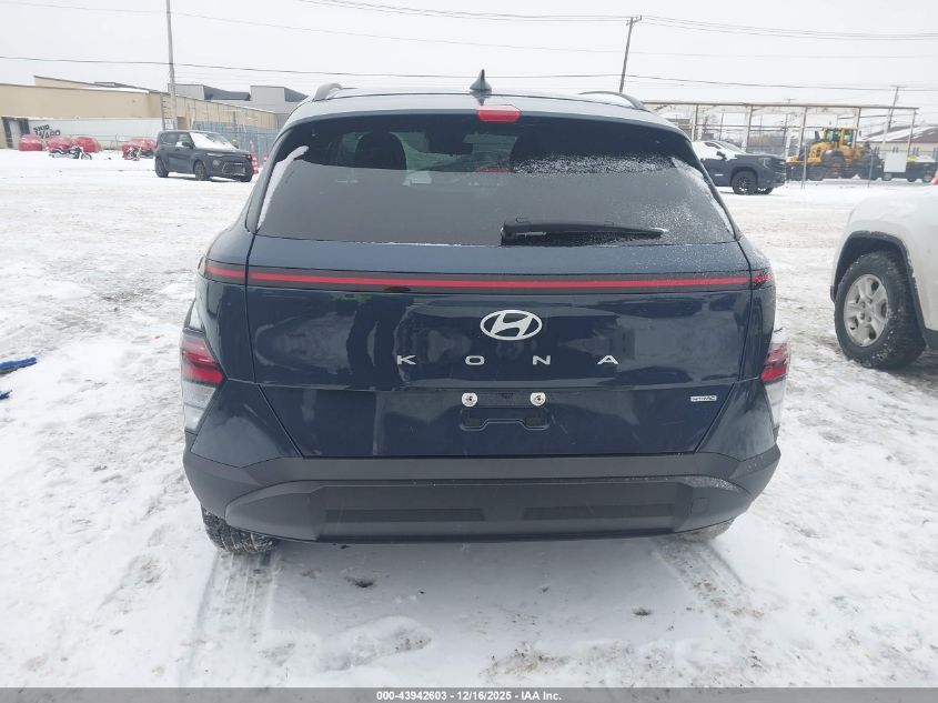 2025 Hyundai Kona Sel VIN: KM8HBCAB5SU292458 Lot: 43942603