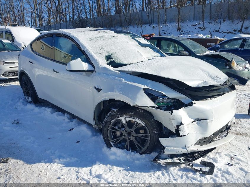 TESLA MODEL Y LONG RANGE DUAL MOTOR REAR-WHEEL DRIVE