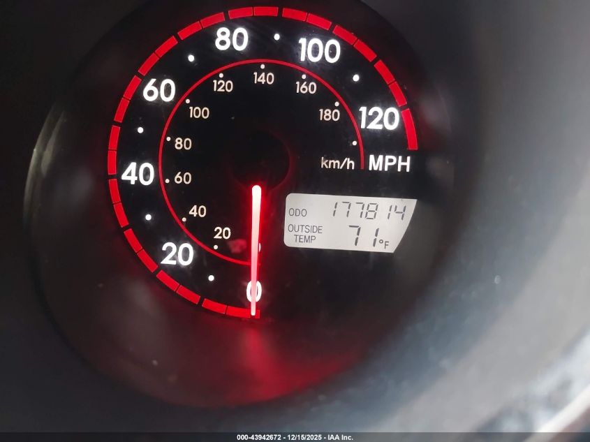 2005 Toyota Matrix VIN: 2T1KR32E85C488197 Lot: 43942672