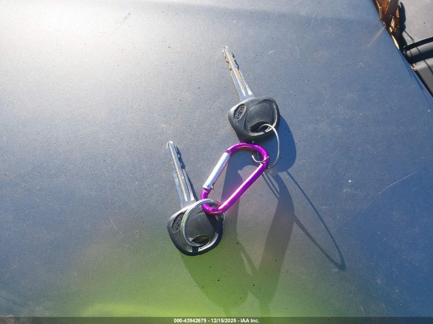 2011 Kia Soul + VIN: KNDJT2A29B7341530 Lot: 43942679