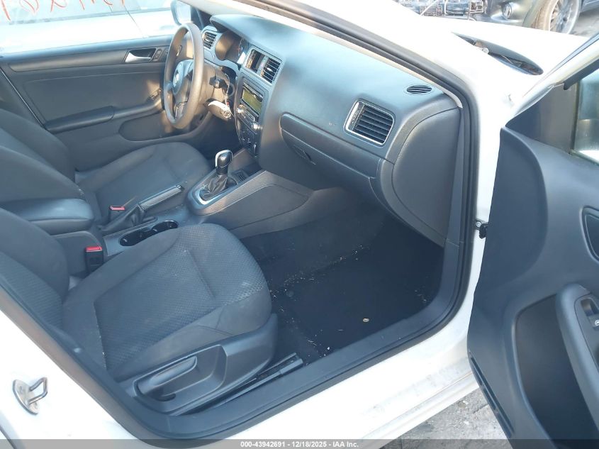 2014 Volkswagen Jetta 2.0L S VIN: 3VW2K7AJ3EM350095 Lot: 43942691