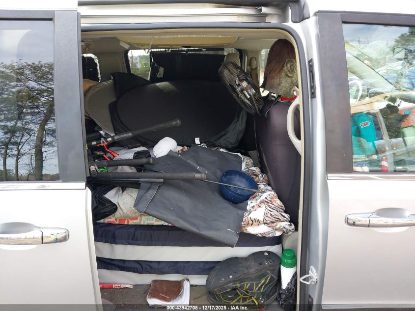 2008 Chrysler Town & Country Limited VIN: 2A8HR64X38R132876 Lot: 43942708