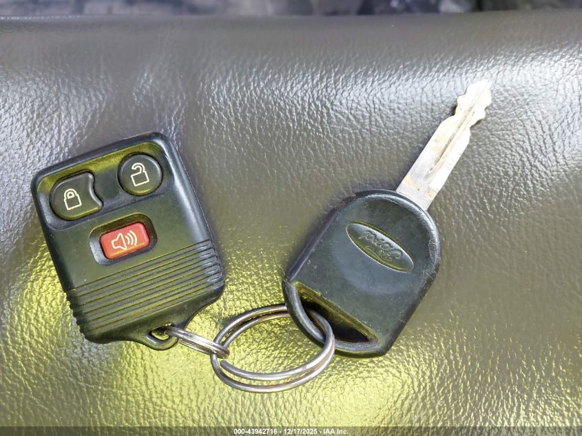 2010 Ford F-250 Lariat/Xl/Xlt VIN: 1FTSX2B58AEB32310 Lot: 43942716