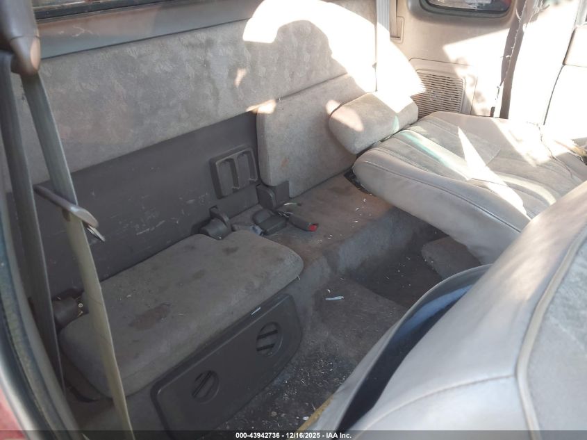 2000 Toyota Tacoma Base V6 VIN: 4TAWN72N7YZ595431 Lot: 43942736