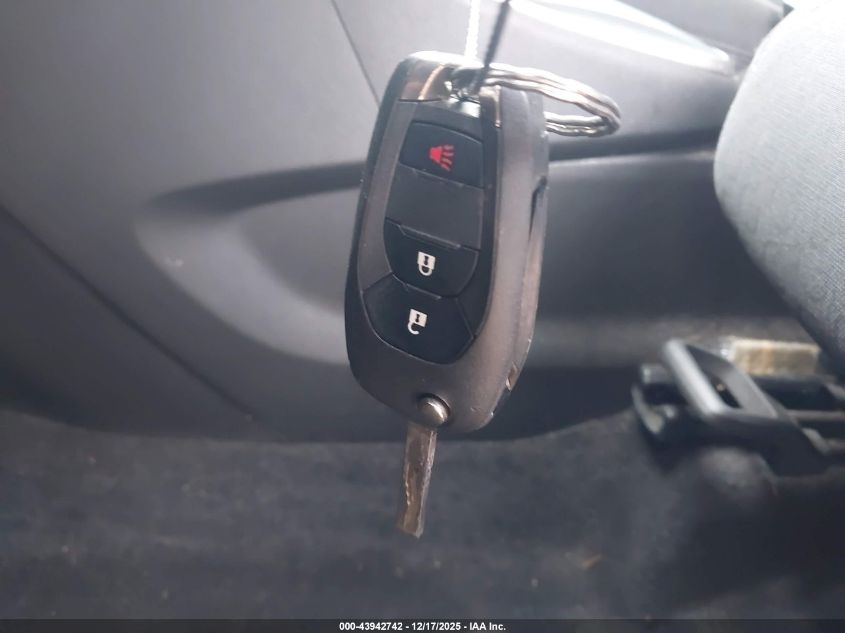 2022 Chevrolet Trax Fwd Ls VIN: KL7CJKSM4NB526744 Lot: 43942742