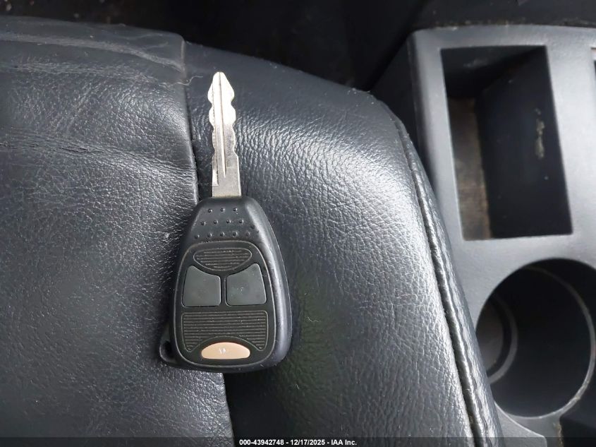 2007 Jeep Compass Limited VIN: 1J8FT57W17D177614 Lot: 43942748