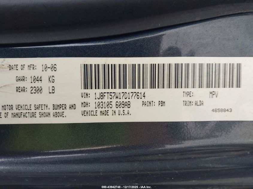 2007 Jeep Compass Limited VIN: 1J8FT57W17D177614 Lot: 43942748