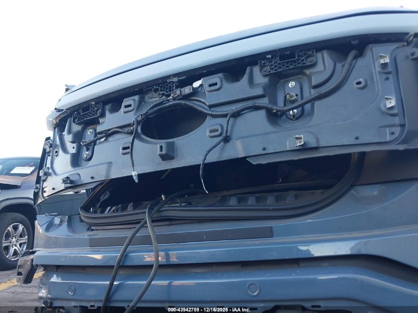 2023 Ford F-150 Lightning Lariat VIN: 1FTVW1EV4PWG49046 Lot: 43942759