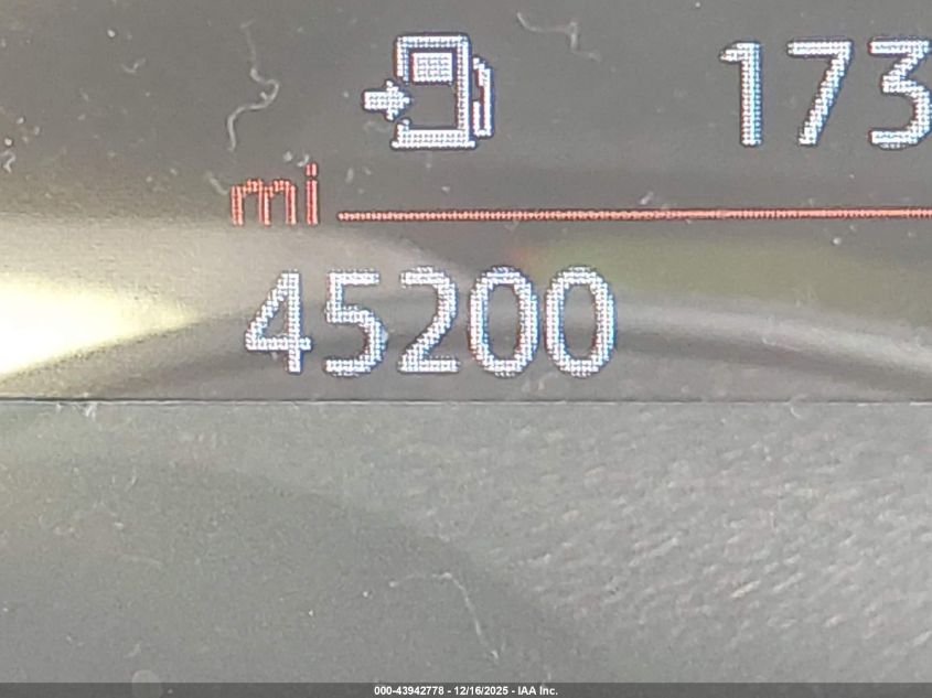 2020 Mini Clubman Cooper S VIN: WMWLV7C01L2L88817 Lot: 43942778